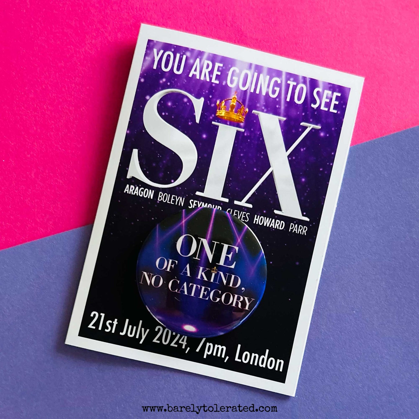 Six Reveal Card & Badge Reveal Card & Badge / Six Greeting Card